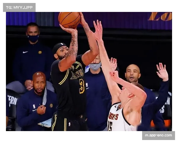 尼克斯三分球40中8命中率仅20% 却靠防守反击大胜掘金39分